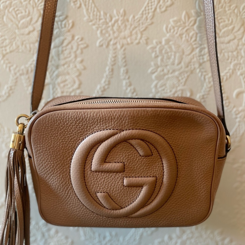 Gucci Tan Leather Soho Disco Crossbody Bag